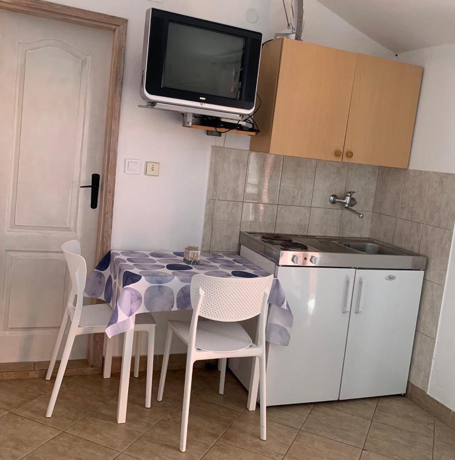Apartmani Ivana Tivat Exterior photo