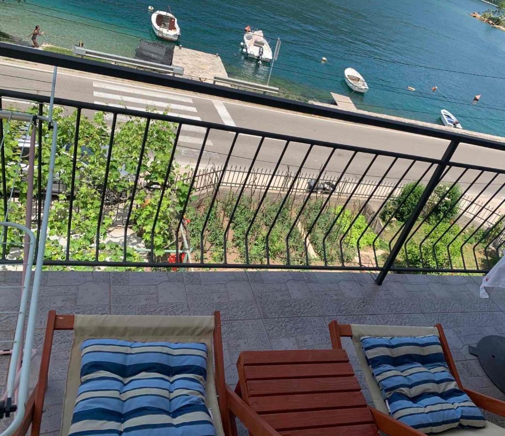 Apartmani Ivana Tivat Exterior photo