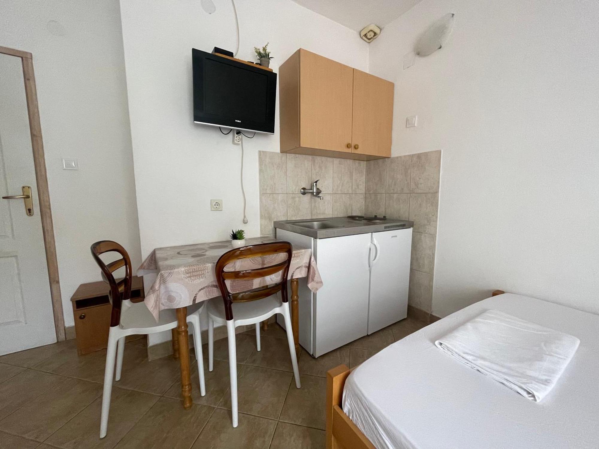 Apartmani Ivana Tivat Exterior photo