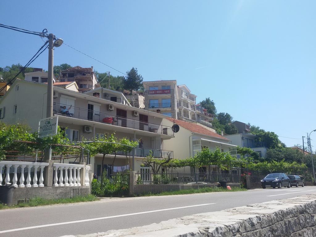 Apartmani Ivana Tivat Exterior photo